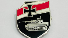 Lapel Pins (27).jpeg
