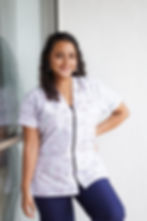 Gabacha estampada antifluido con diseño de muelitas para odontólogas y asistentes dentales - Varasa Scrubs