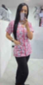 Gabacha estampada antifluido con cremallera y diseño de mariposas para enfermeras y maestras - Varasa Scrubs