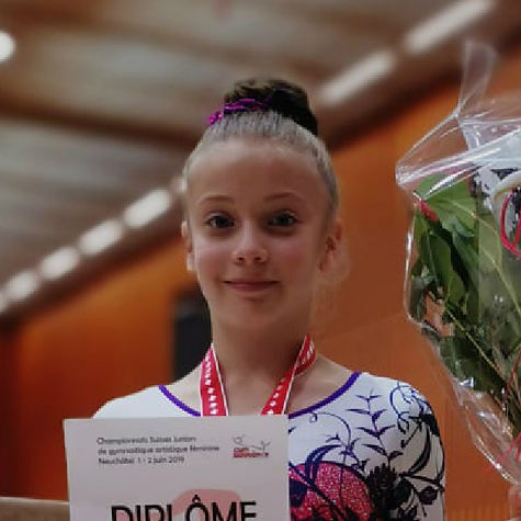 CROPPED-Chiara_Balken_3Platz.jpeg