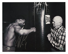 Mike Tyson Signed 11x14 Photo BAS