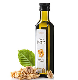 Olio di noci pelate