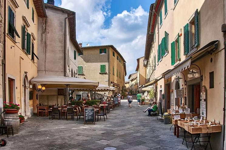 Sipping and Sight seeing in Castellina