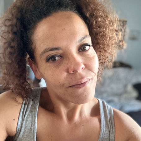 Mais au fait qui suis-je ? Qui se cache derrière Sublim' Natur'ailes ?