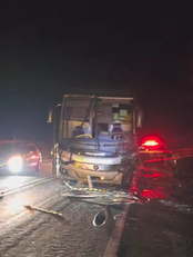 Grave acidente entre ônibus de turismo e Ford Ecosport deixa um morto na BR-386
