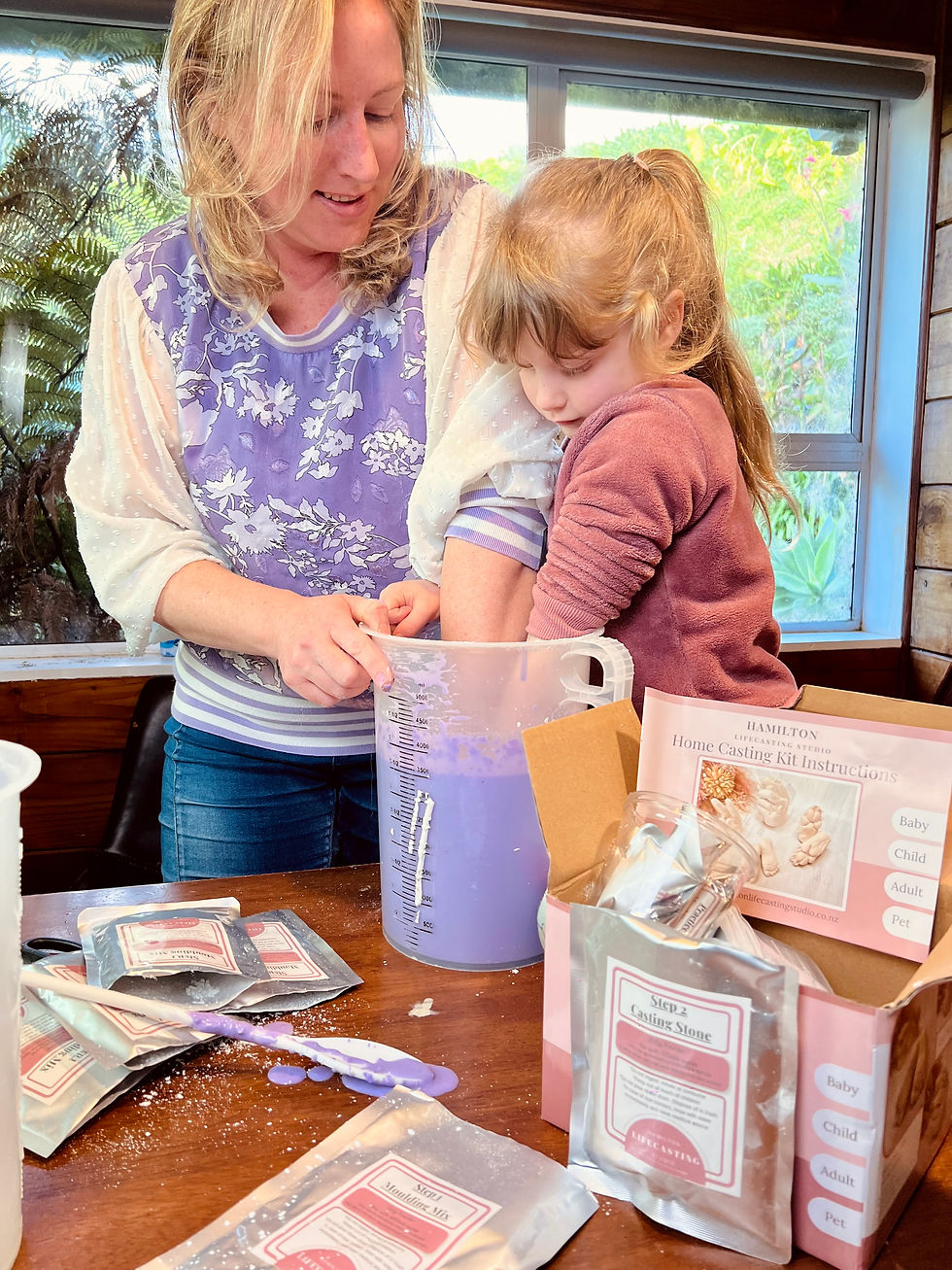 Thumbnail: Alginate Hand Mould