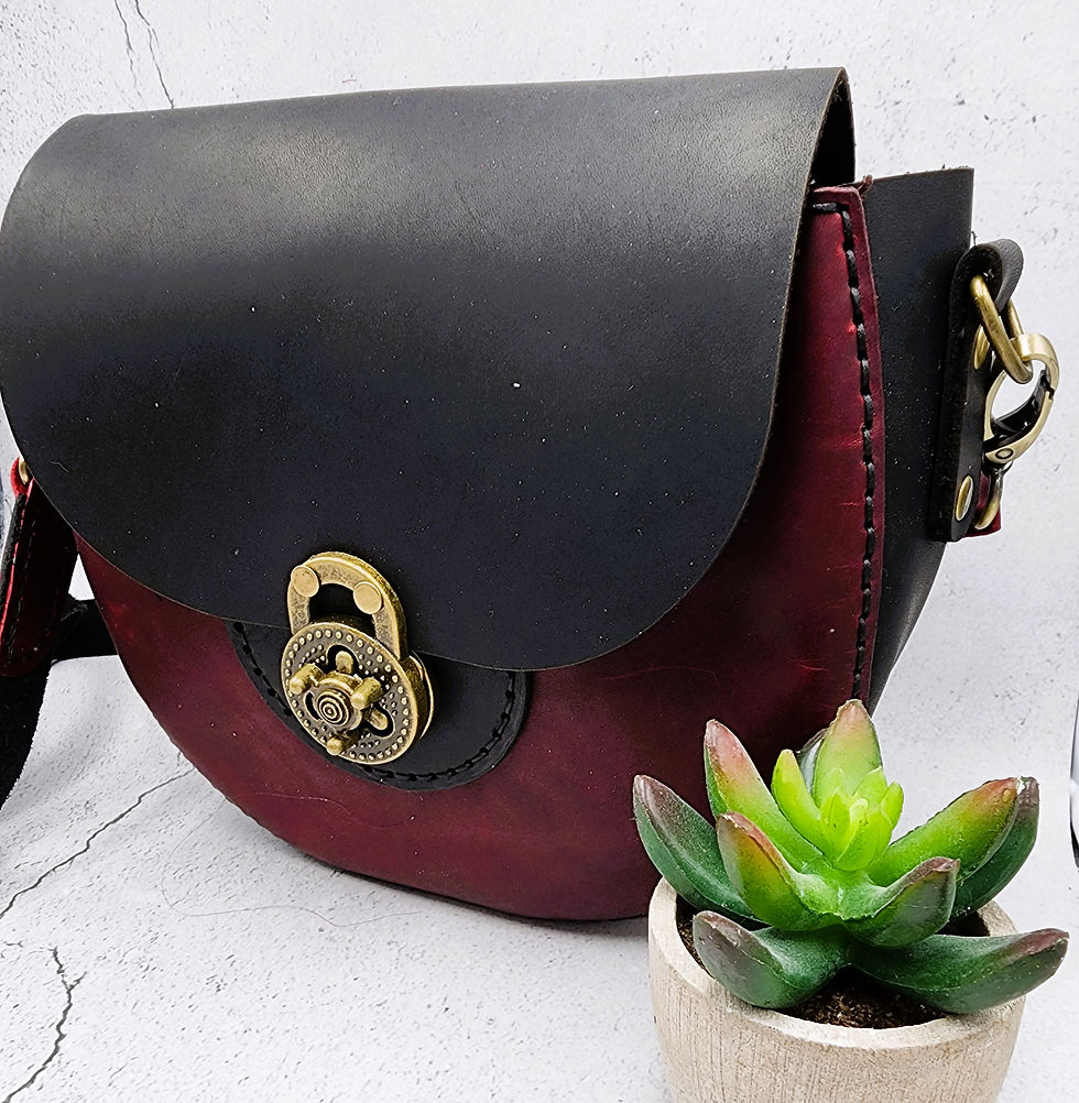 Wood Engraving Muddy Girl Leathers