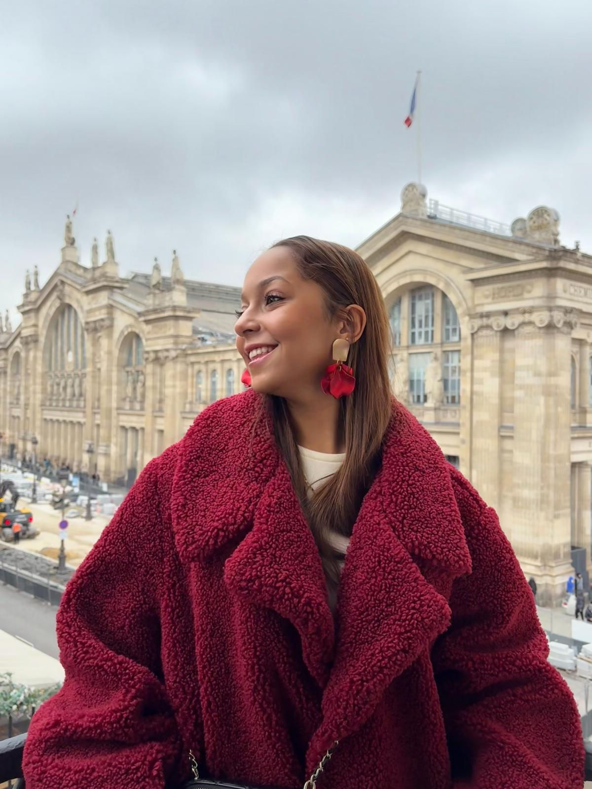 Petal drop blossom earring 