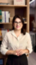 foto Laís para o site.jpeg