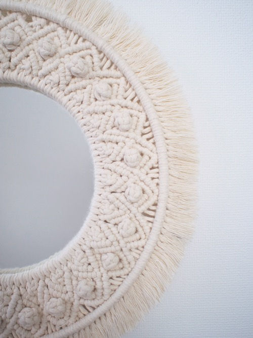 サムネイル： Small round mirror -dot-