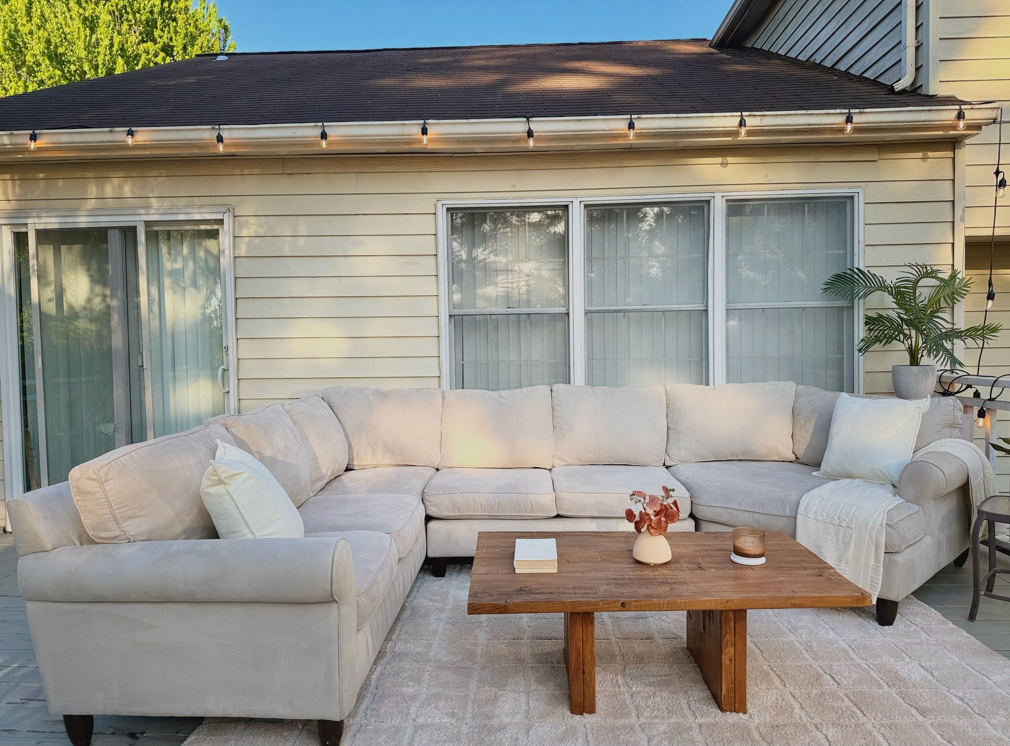Haverty’s Premium Sectional Sofa