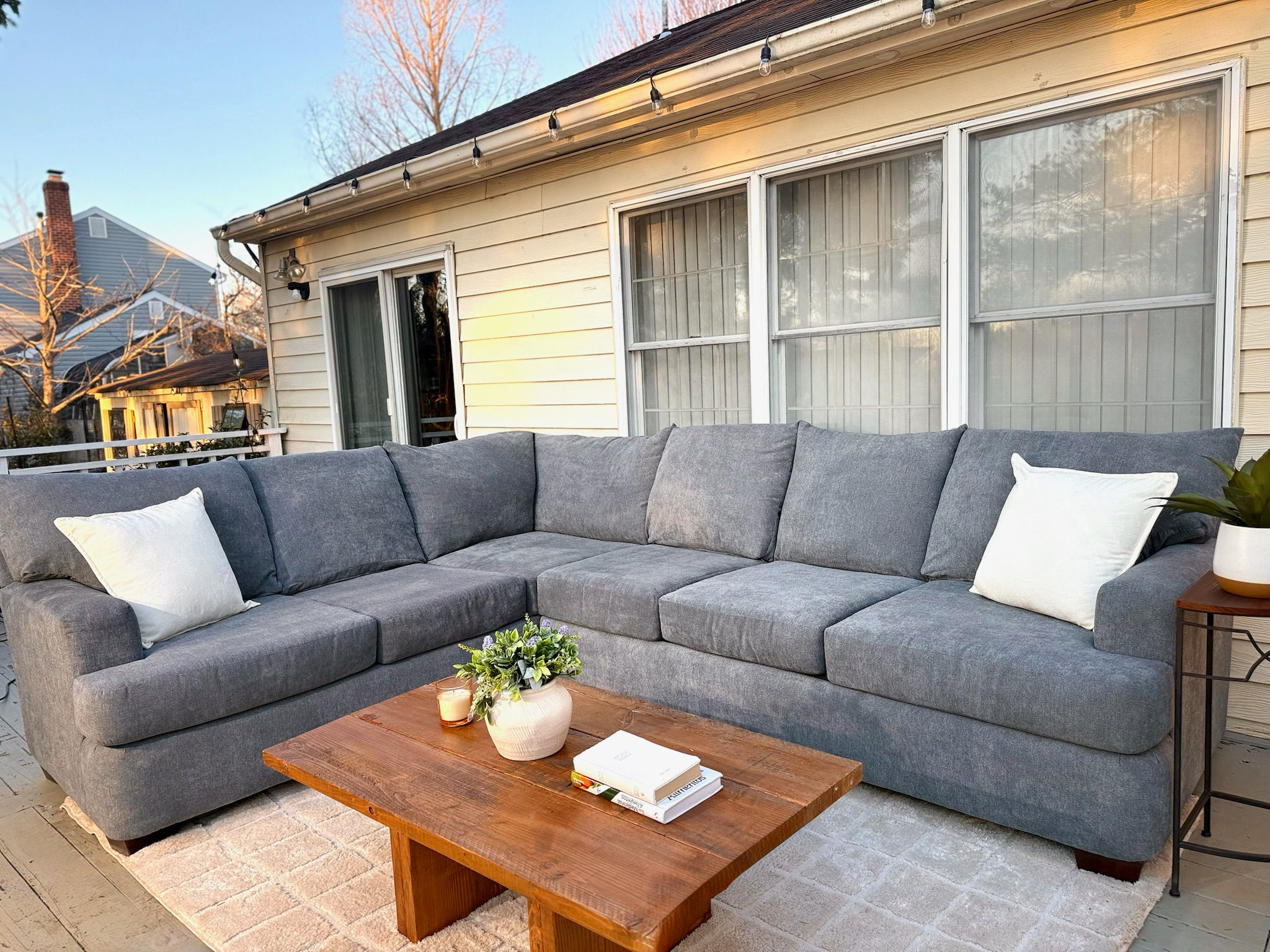 Beautiful gray sectional sofa in excellent condition