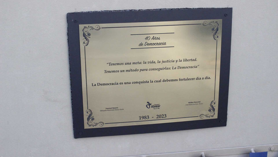Alvear Oeste tuvo su noche soñada con una espectacular fiesta de aniversario