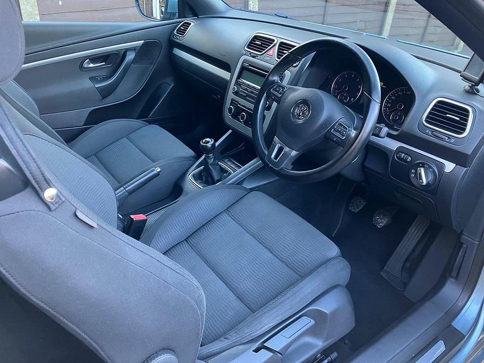 Thumbnail: 2011 Volkswagen EOS 1.4 TSI BlueMotion Tech SE Cabriolet
