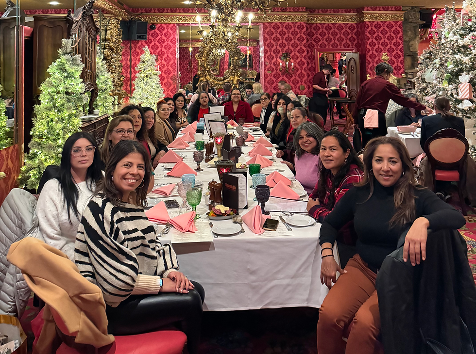 MUJERES