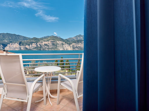 Una fuga romantica sul Lago di Garda? È il momento perfetto