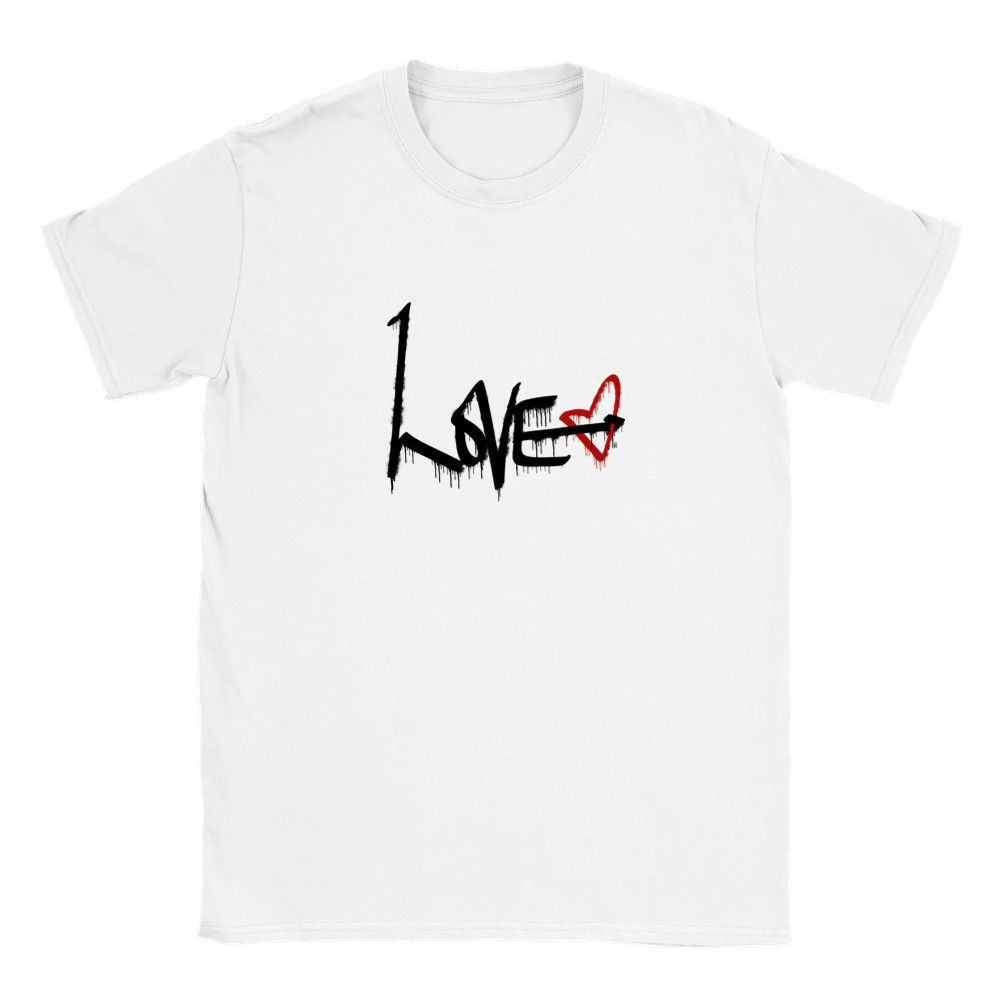 LOVE Tee