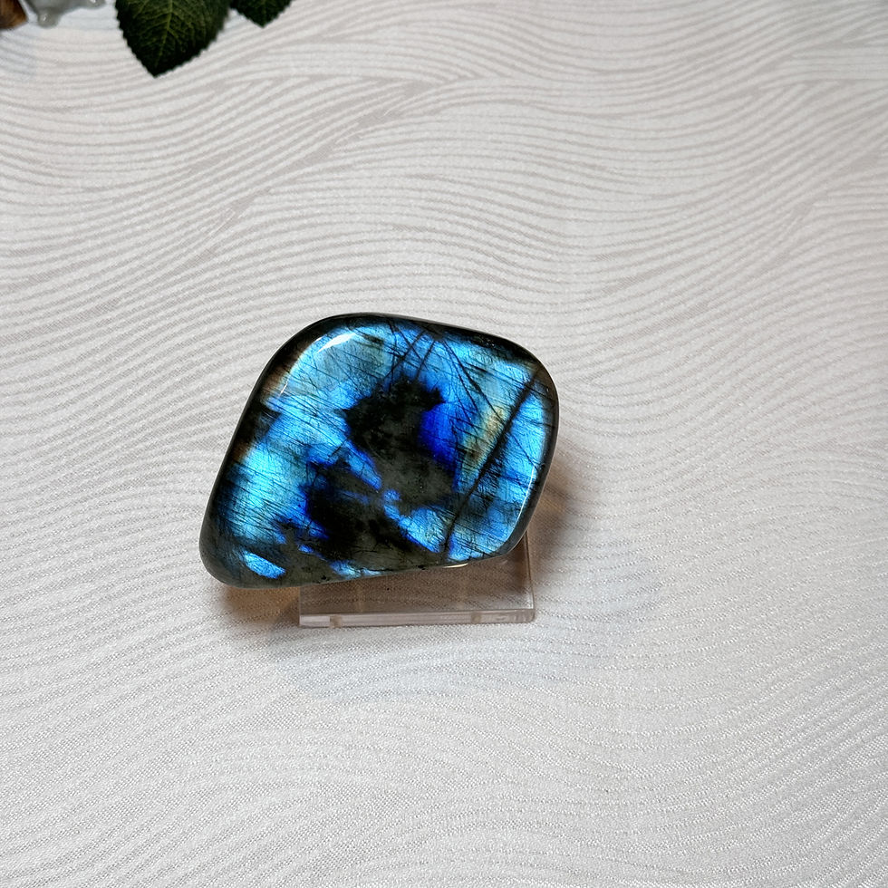 Thumbnail: Labradorite Freeform (A)