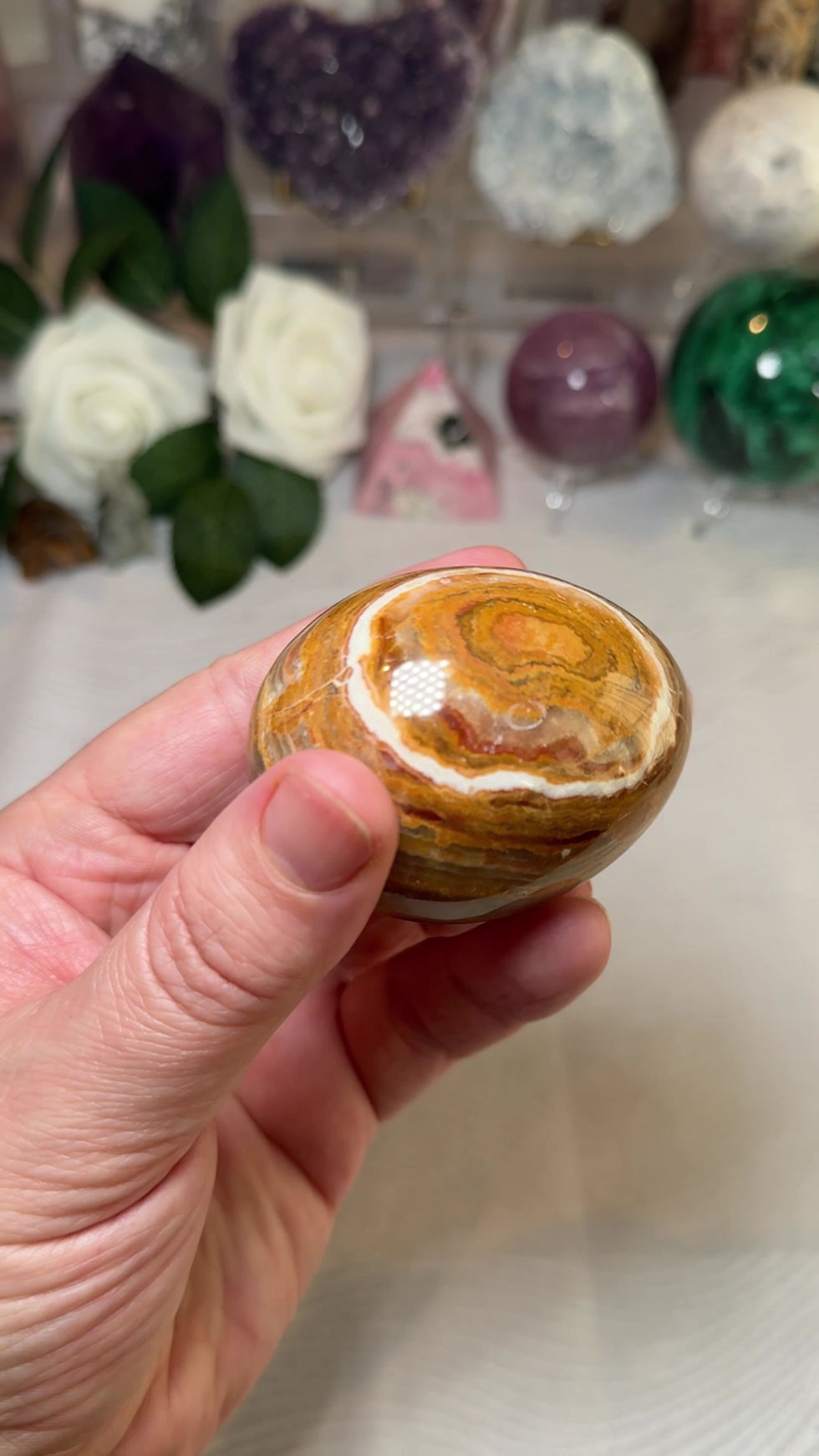 Thumbnail: Marble Onyx Egg