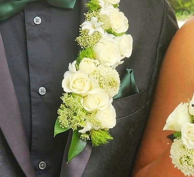 lapel florals