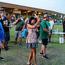 Axe Throwing South Florida (1).jpg