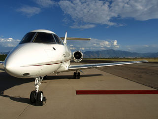 How to Order Last-Minute Private Jet Catering: A Guide for Flight Crews