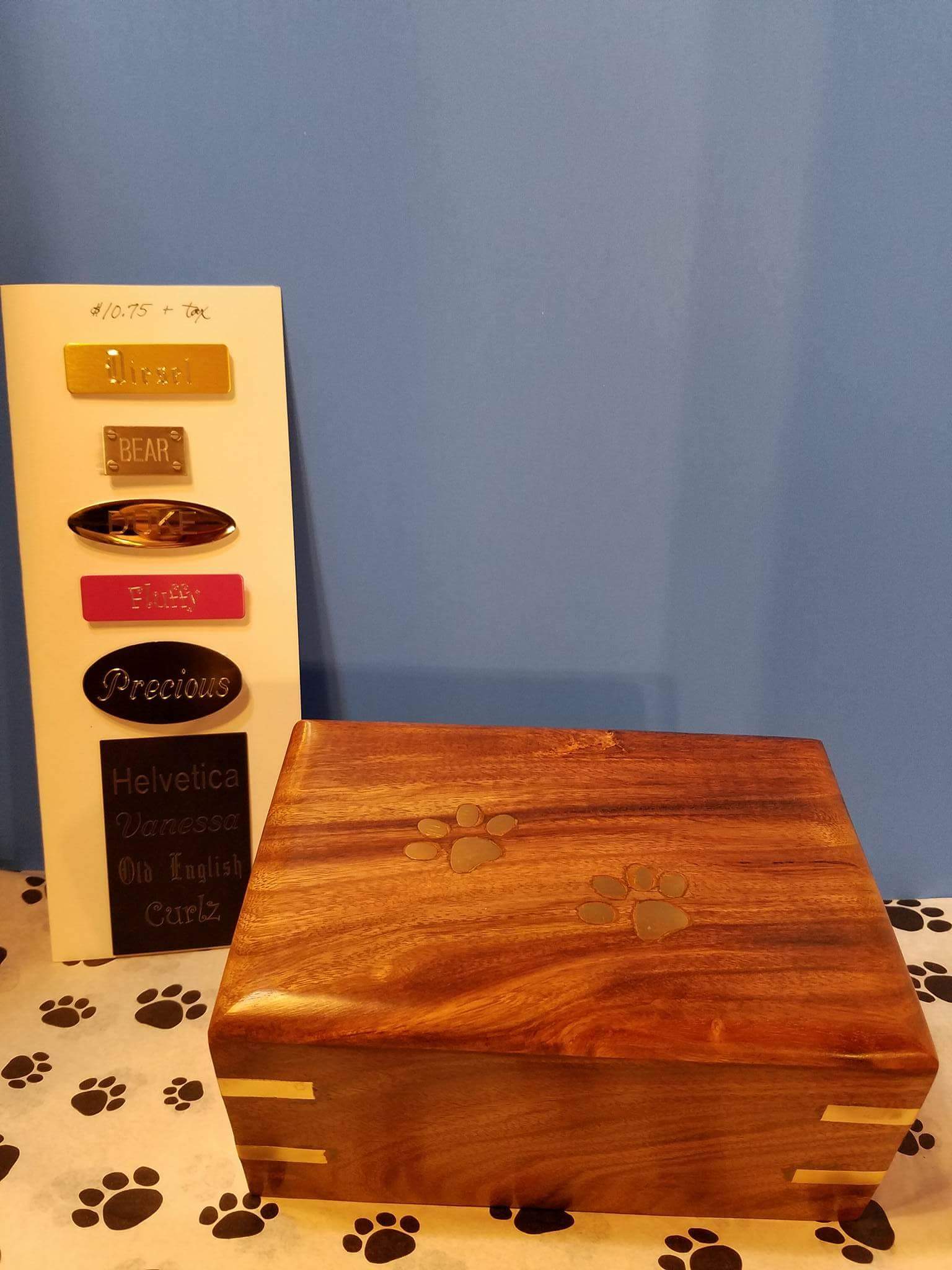 Wood Urn