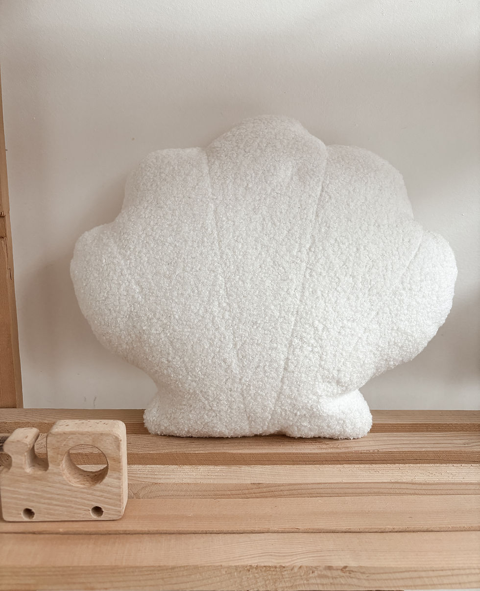 Thumbnail: Luxury seashell cushion