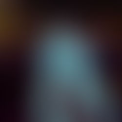 Taylor Swift Shoots “Opalite” on 35mm with Support from Cinelab