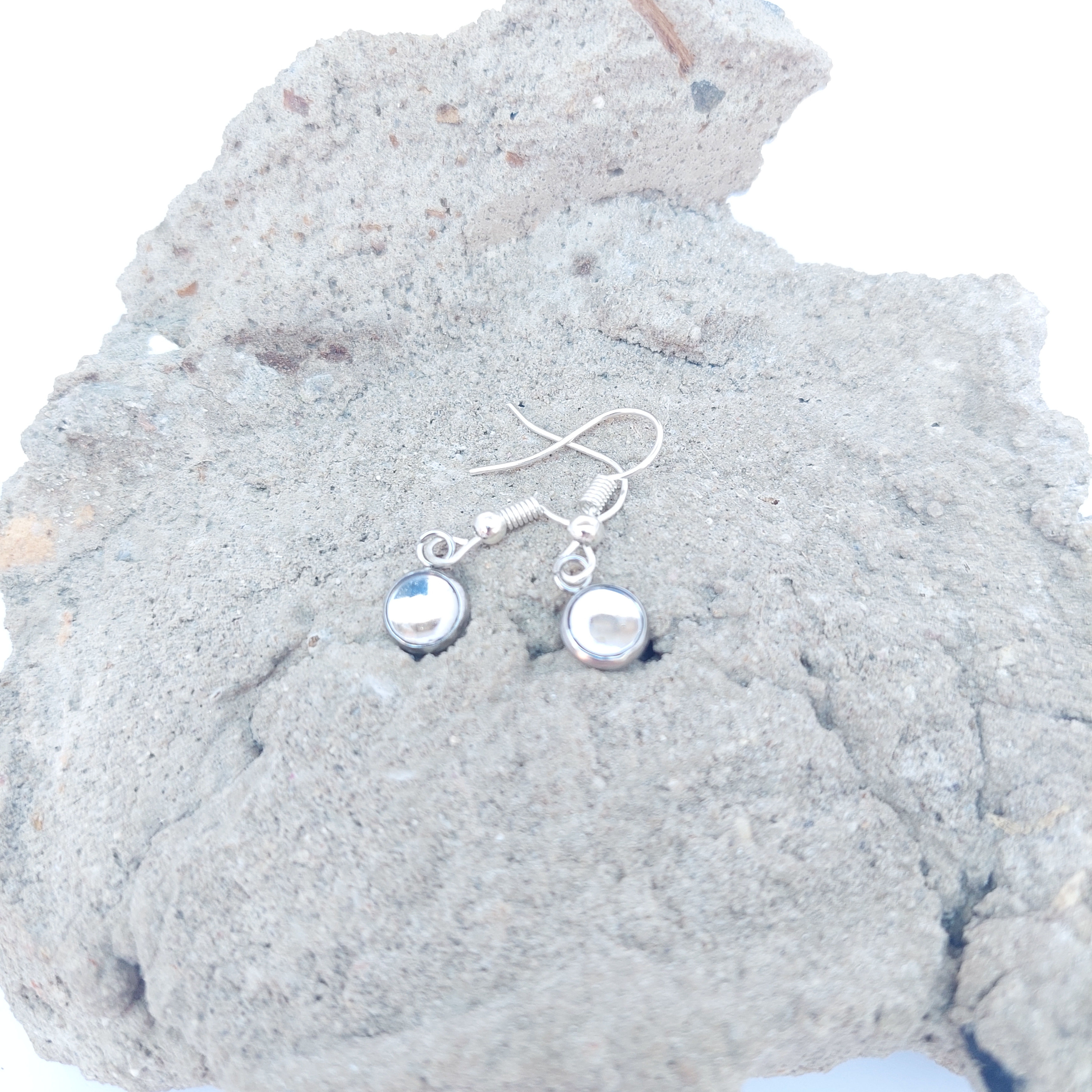 Dainty Pendant Earrings (silver)