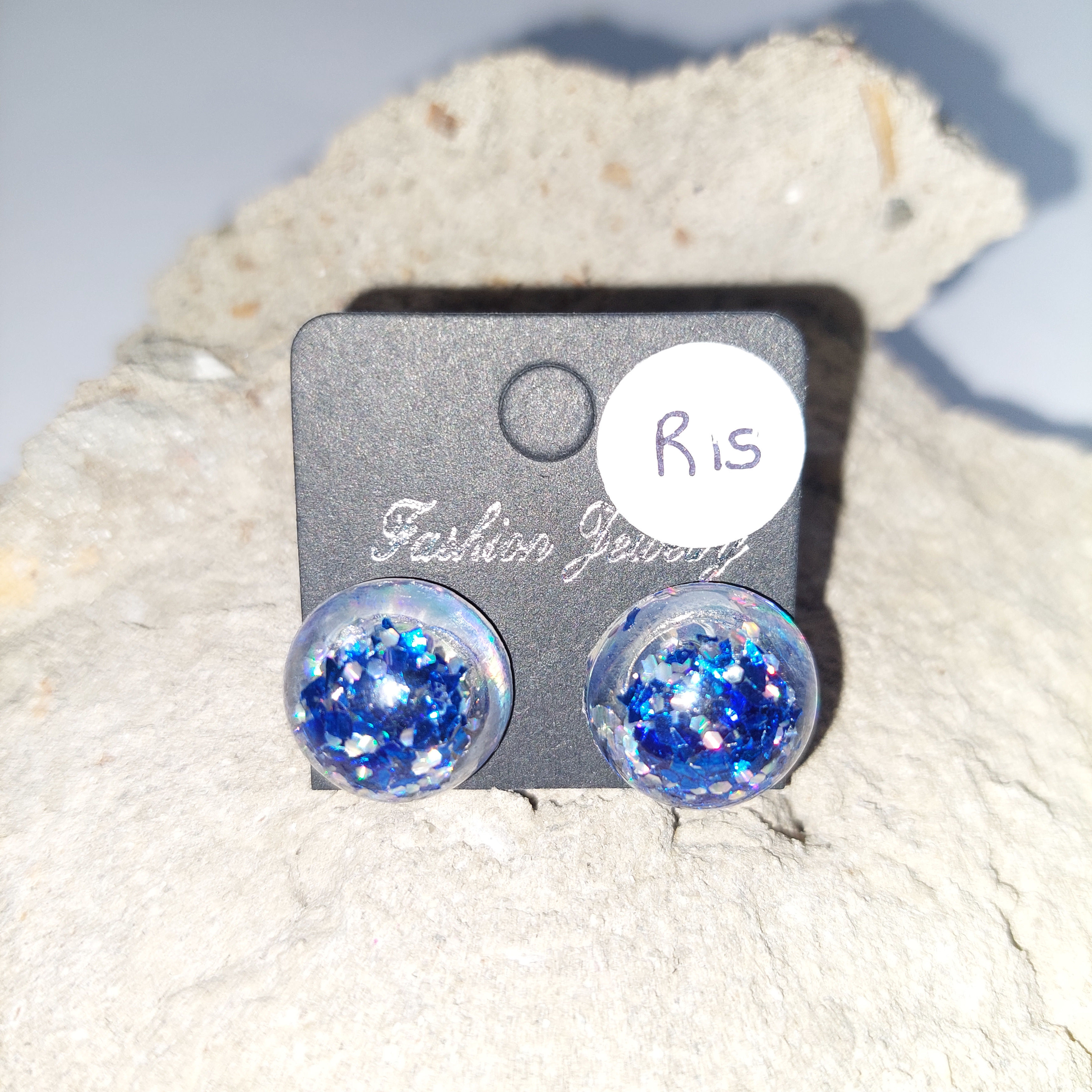 Kiki's Stud Set (glittery blue)