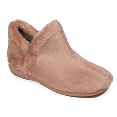 zapatilla de estar en casa estilo nordico para mujer