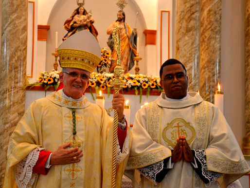 Seminarista Paulo José é ordenado Diácono na Catedral