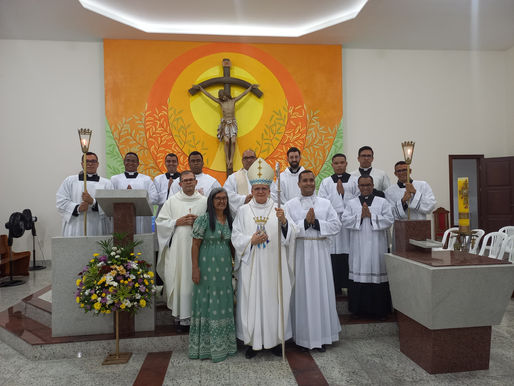 Seminarista Felipe recebe Ministério de Leitor