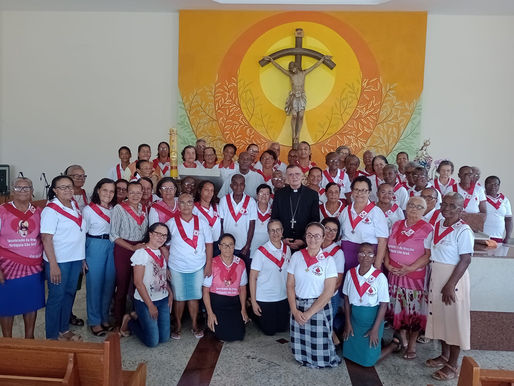 Dom Tourinho segue com a programação da visita pastoral