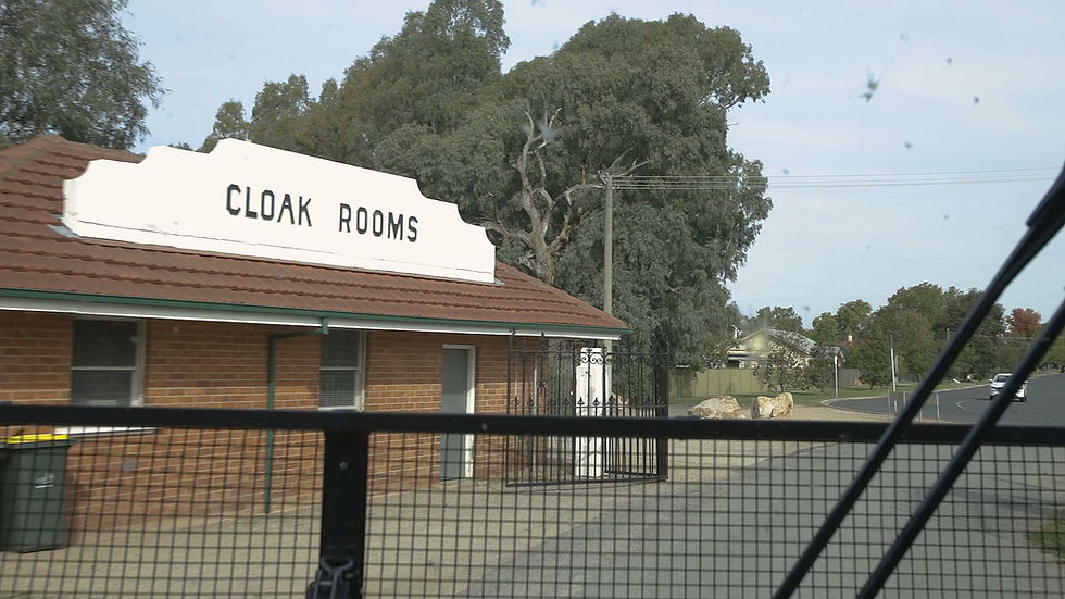 BusVic - Supporting local economy SM 3.mp4
