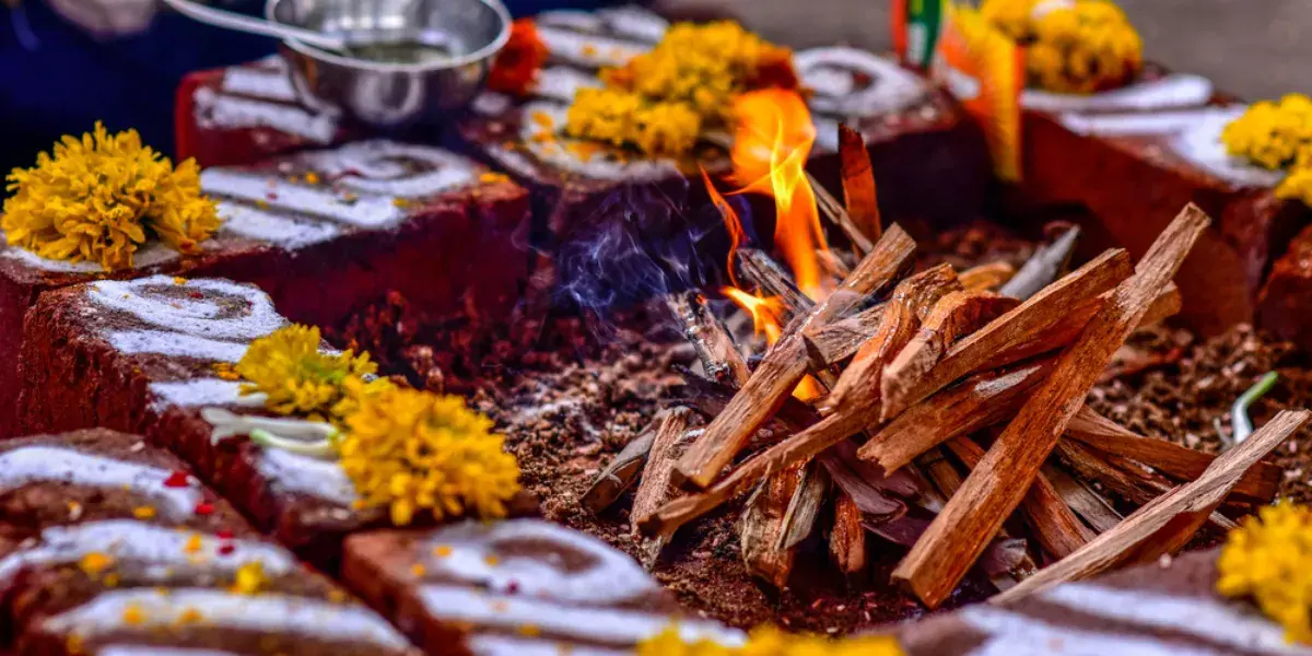 Chandi Homa (Durga Saptashati Parayan & Havan)