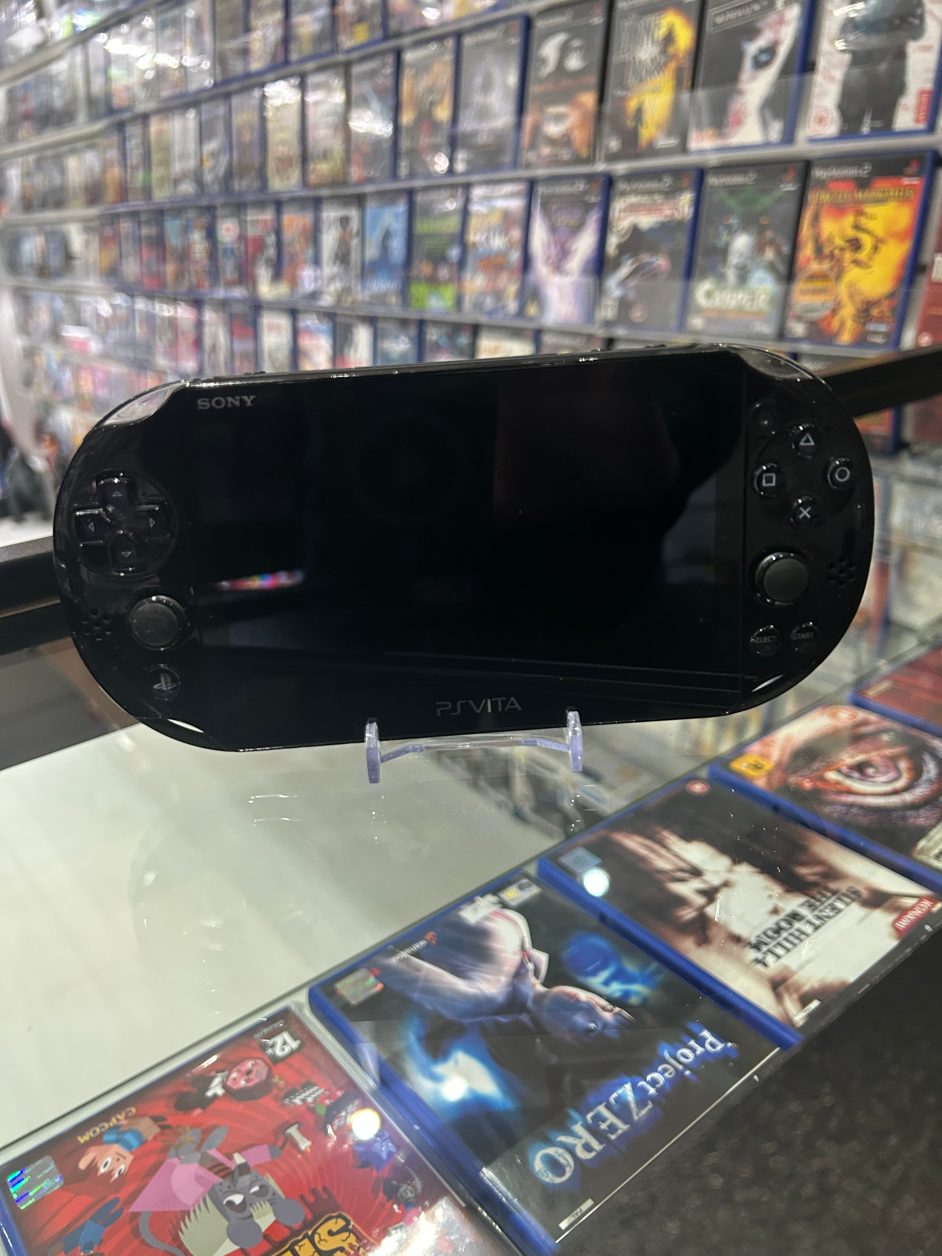 PS Vita Slim 2016 | PlayStation Vita