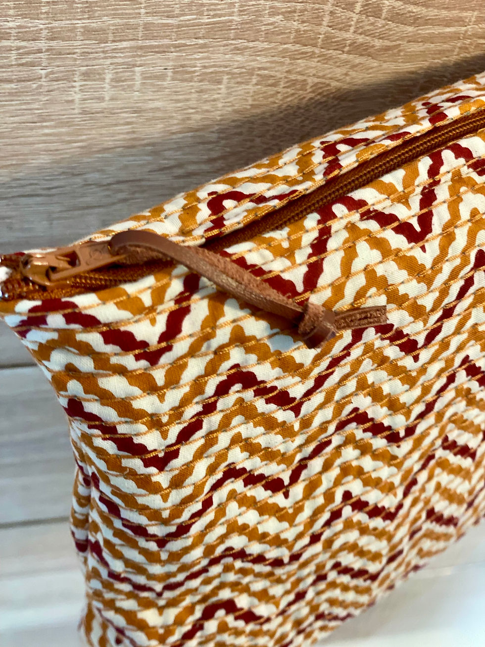 Miniature : Les pochettes de sac matelassées avec fond 