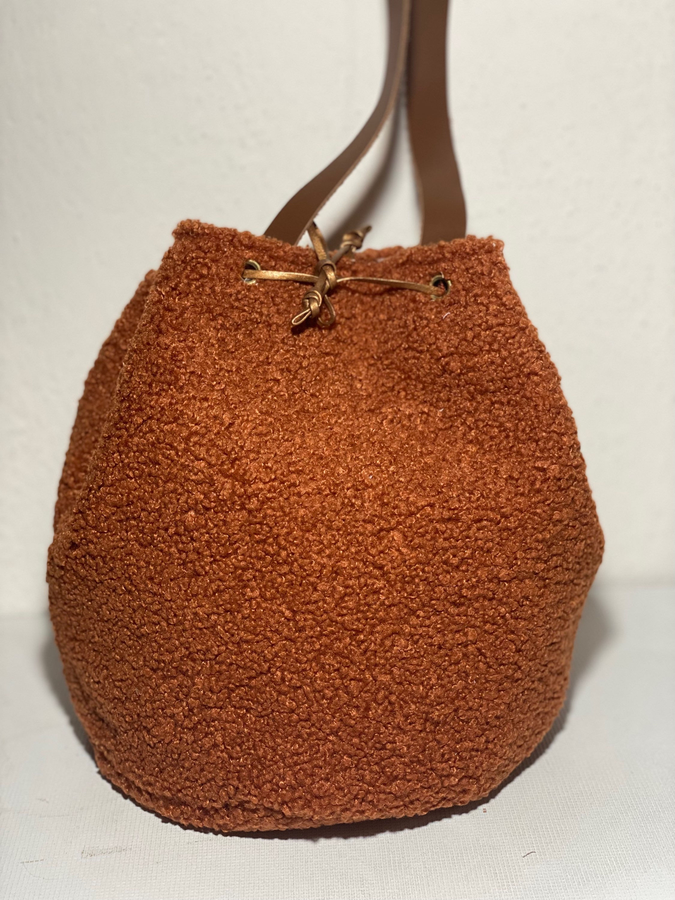 Sac seau M sherpa terracota 