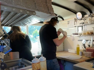 Working pizza "Give Pizza Chance" Mayne Island