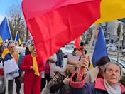 Protest la Deva. Oamenii și-au strigat nemulțumirile