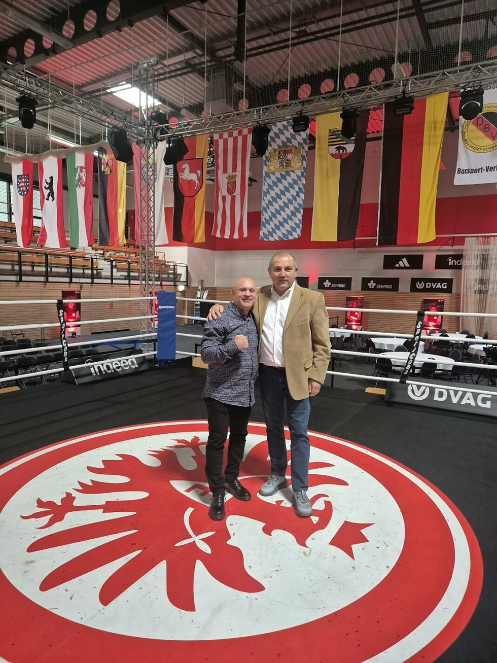 ROMÂNIA ȘI GERMANIA ÎȘI UNESC FORȚELE ÎN BOX