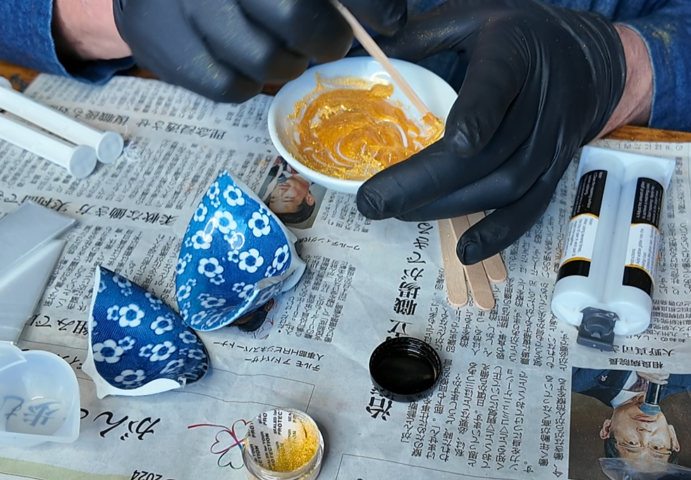 Mélange de résine chimique et durcisseur époxy

`