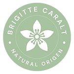 Logotip verd amb flor blanca i text Brigitte Caralt Natural Origen, marca de benestar natural.