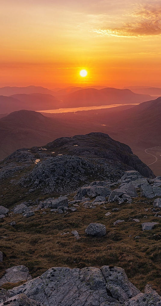 desktop-wallpaper-sunrise-view-mountains-morning-stars-iphone_edited.jpg
