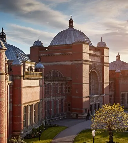 Aston-Webb-for-why-bham-Cropped-900x600.