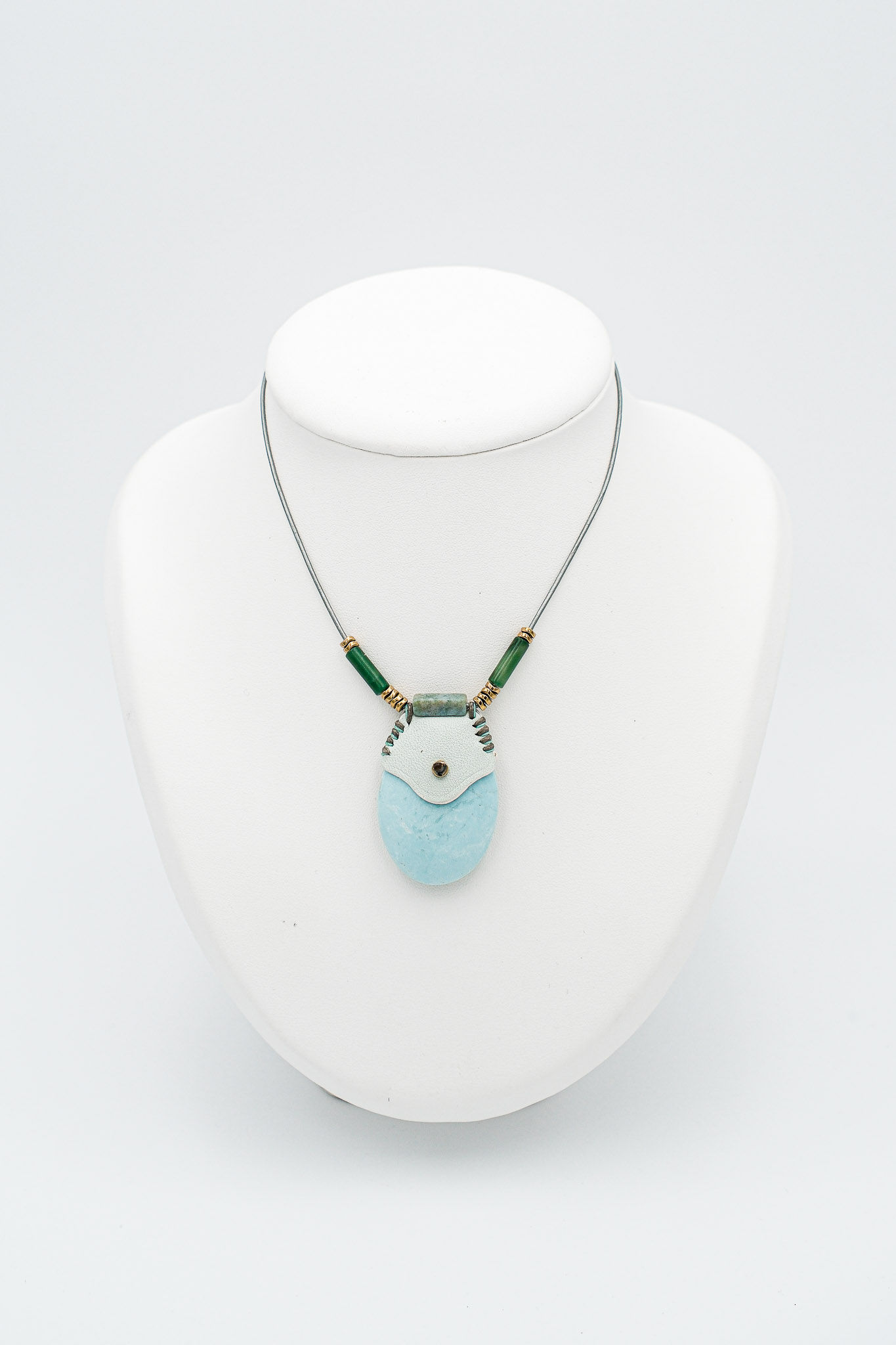 SAUTOIR TALISMAN - DICKITE