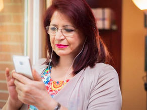 Family Caregiving How-To Videos Free from AARP