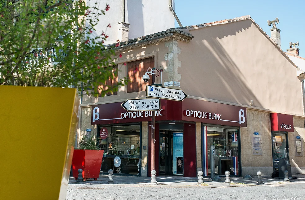 OPTIQUE BLANC